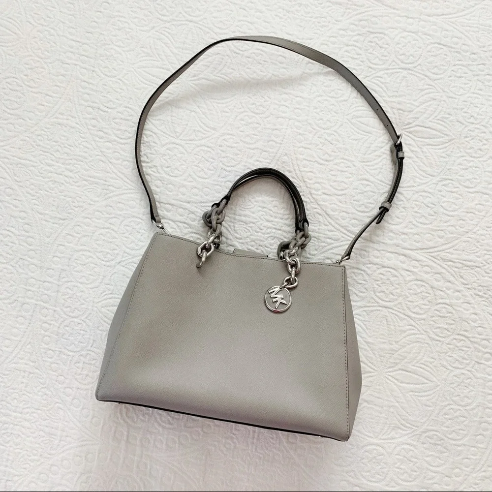 NEW‎ Michael Kors Cynthia Saffiano Leather Satchel